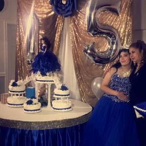 Meet your Posher, Vanessa